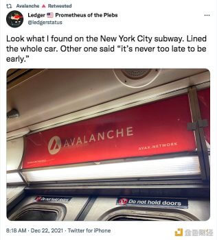 纽约地铁车厢上出现Avalanche的广告 - 屯币呀